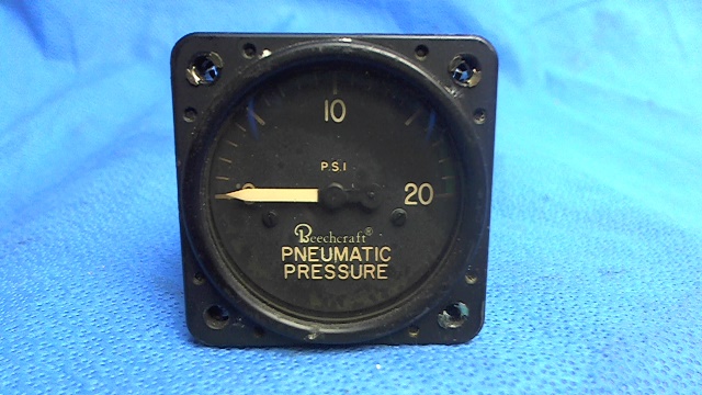 22-112-03-3 EDO- AIRE - PNEUMATIC PRESSURE GAUGE (GAGE)